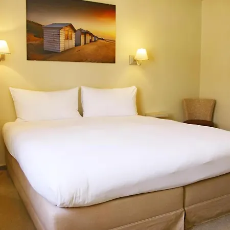 Pop-up 80's Les Dunes 3*